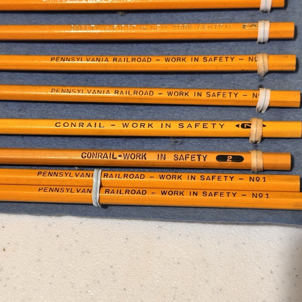 10 Railroad Railway Pencils #2 & #3 New York Central Pennsylvania Conrail Unused - Picture 2 of 5